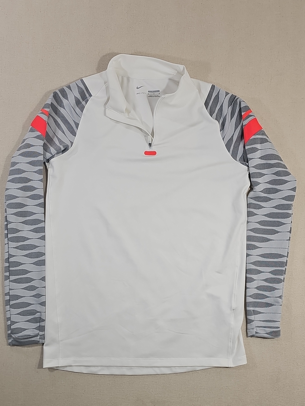 Nike Men’s White Swim Rash Guard with Gray Wave Sleeves and Coral Accents
